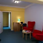 Parc Belle-vue Hotel 3*