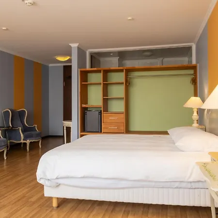 فندق Parc Belle-vue 3*