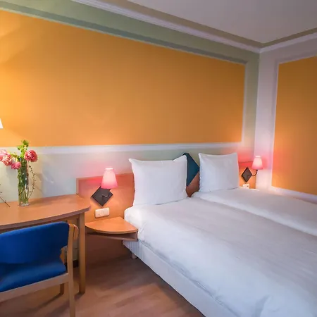 فندق Parc Belle-vue 3*